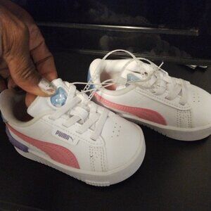 Puma Toddler Girls Size 5 White, Pink, and Purple Sneaker Shoes